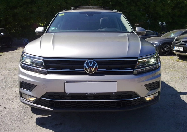 Volkswagen Tiguan cena 123900 przebieg: 108000, rok produkcji 2020 z Lublin małe 742